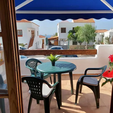 Pool & View Christianos * Los Cristianos (Tenerife)