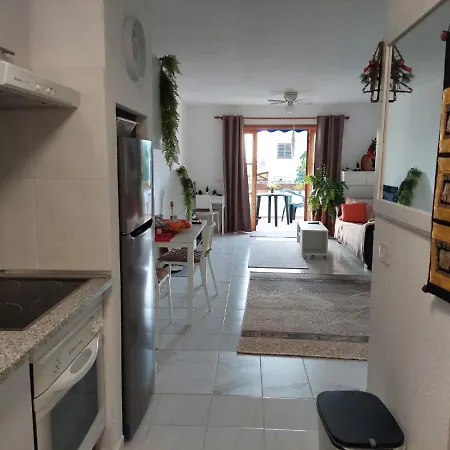 Pool & View Christianos *