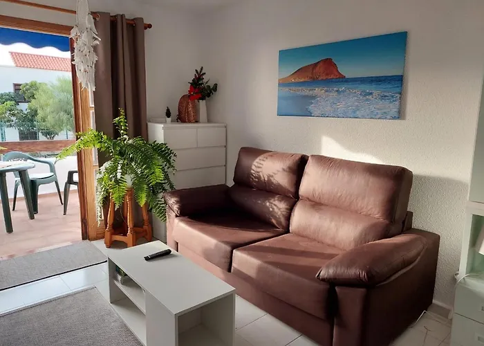 Pool & View Christianos 公寓 *