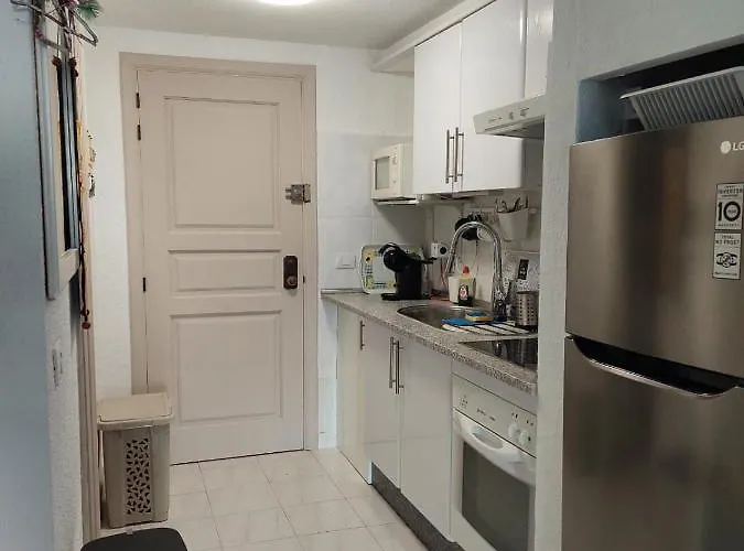 公寓 Pool & View Christianos 洛斯克里斯蒂亚诺斯