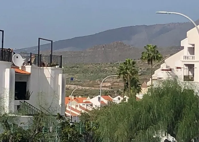 Pool & View Christianos *